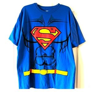 ⭐5 for $25! Superman T Shirt size XL